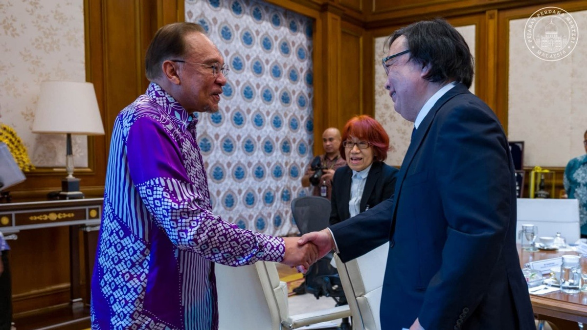 PM Anwar Meets Genron NPO President to Deepen Malaysia-Japan Strategic Ties
