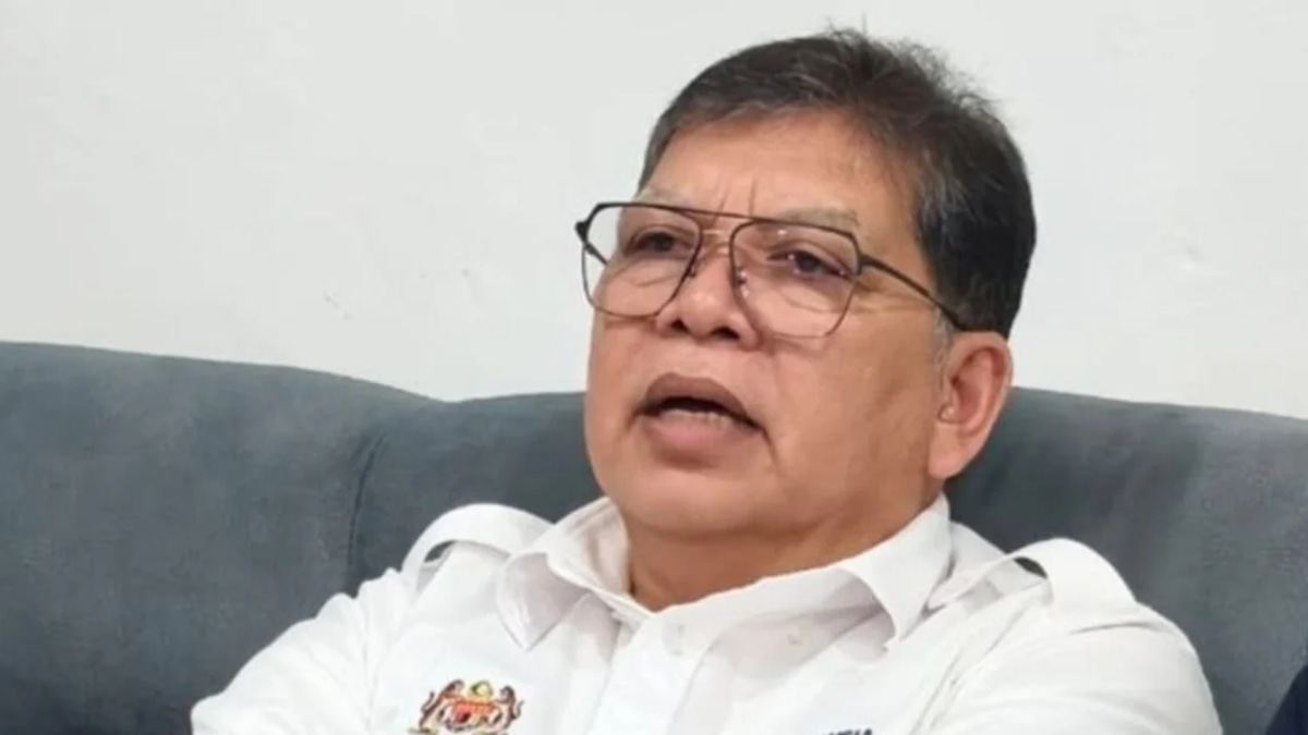 Speaker formally notified of Hamzah Zainudin's reappointment as opposition leader