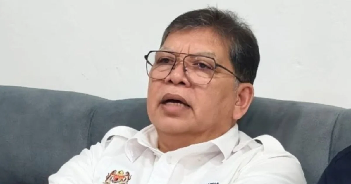Speaker formally notified of Hamzah Zainudin's reappointment as opposition leader