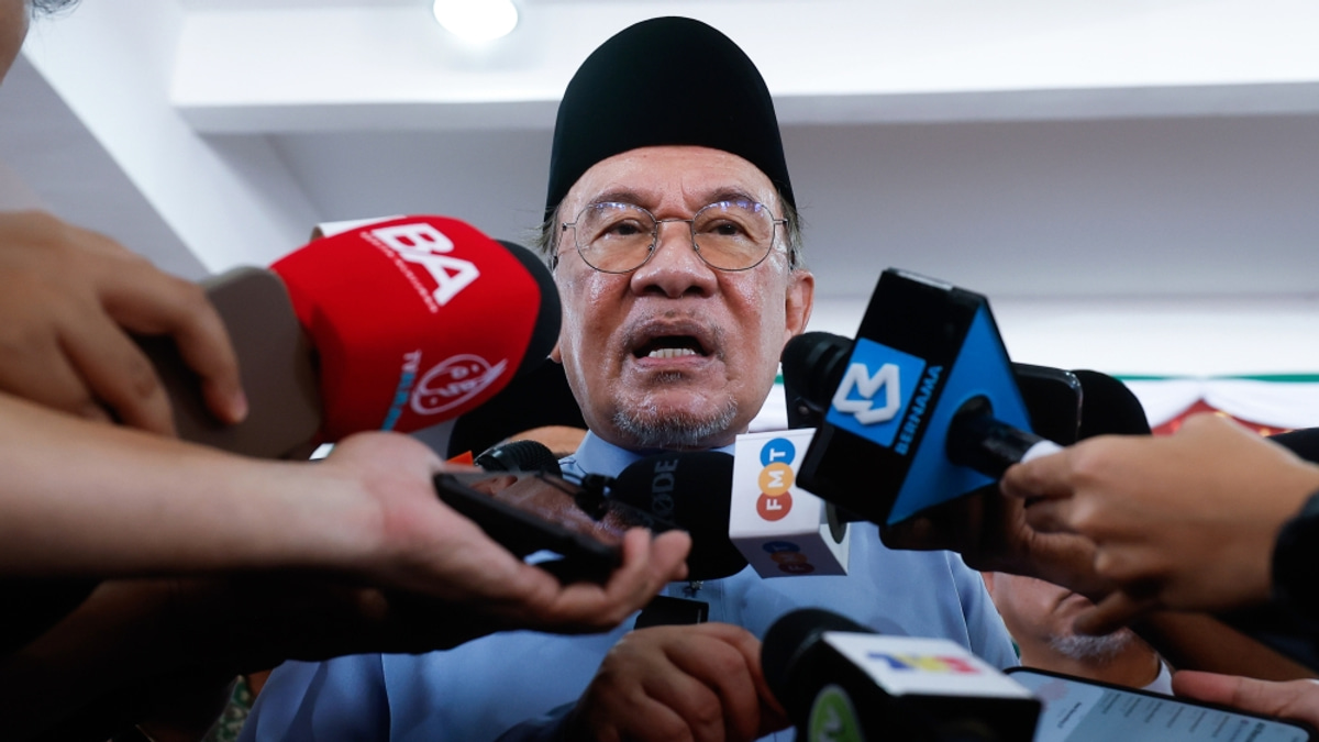 Malaysia to Pursue Tariff Negotiations with US, Anwar Says, as Government Welcomes Modest Duty Rate