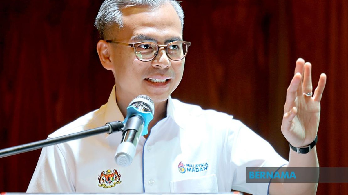 Minister Demands Telcos Face Rural Connectivity Crisis Head-On