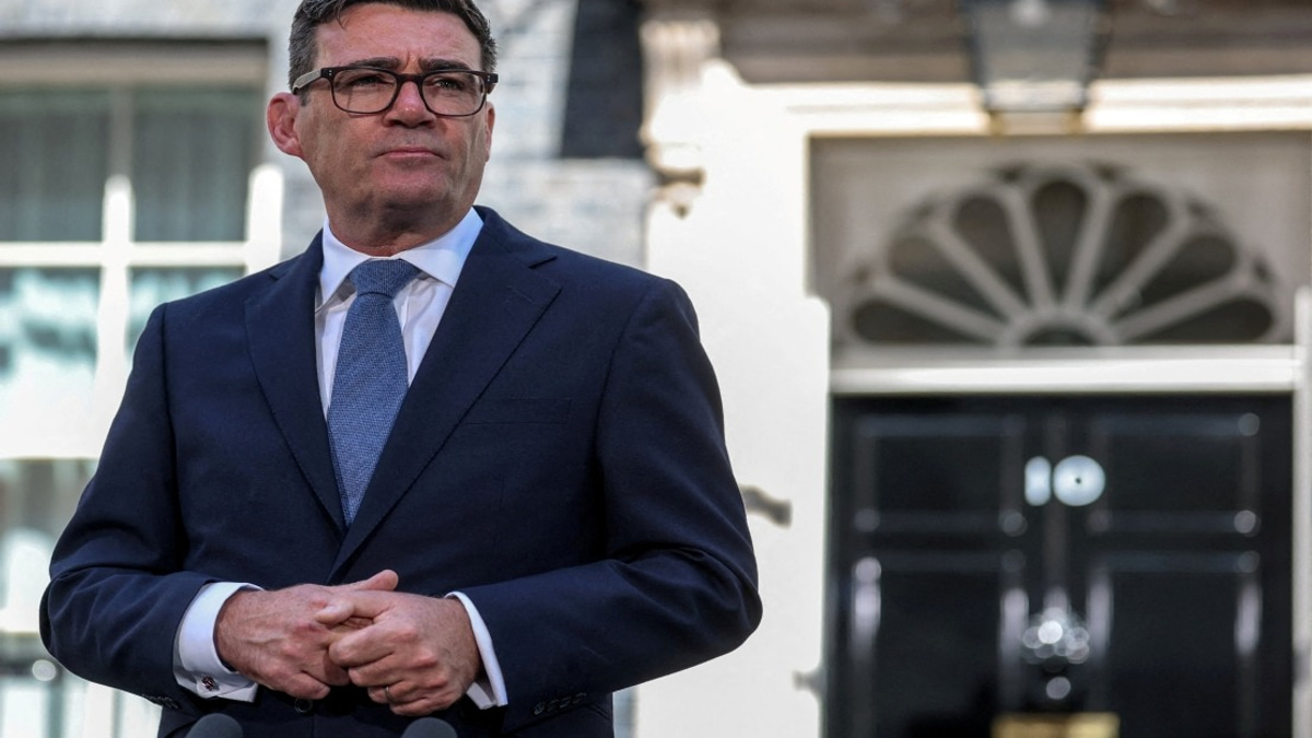 UK PM Burnham Opens Manchester 'No10 North' Office to Decentralise Economic Power