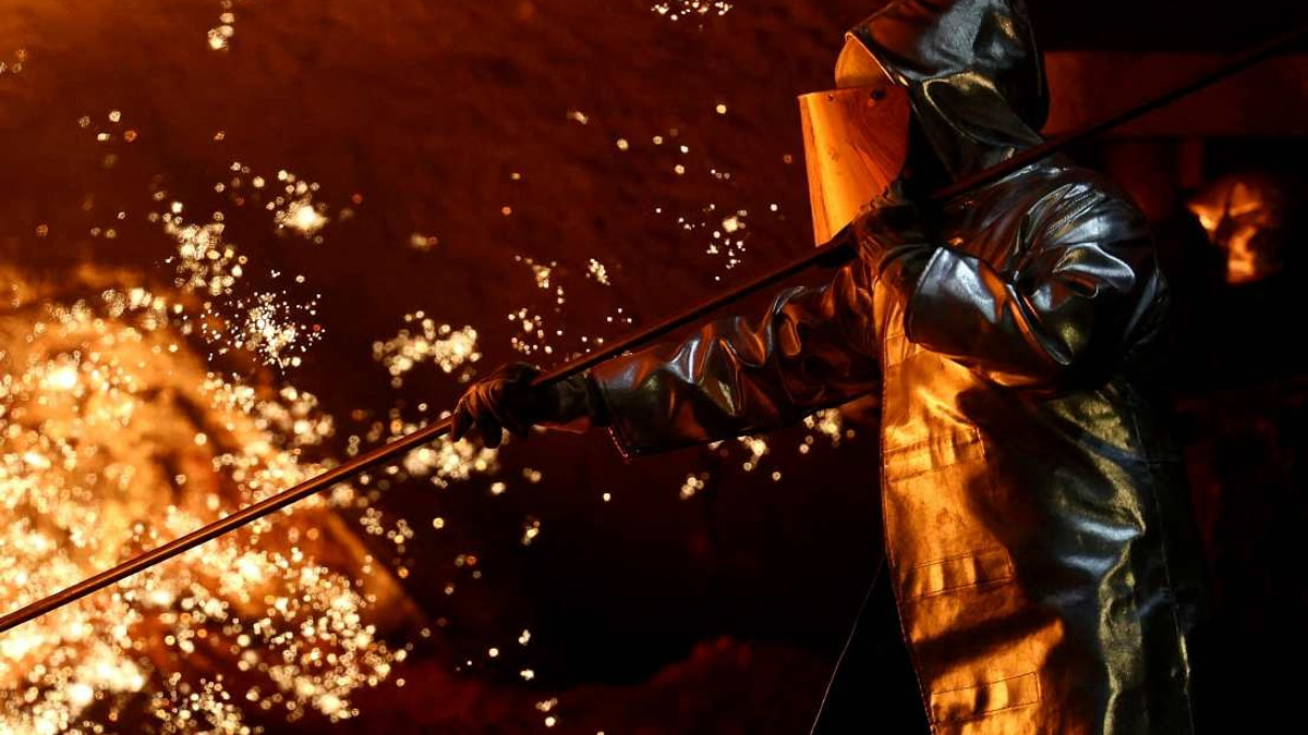Germany's Salzgitter Steel Plant Signals Broader Industrial Green Shift, Says Economy Minister