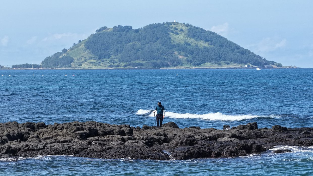 South Korea's Jeju Island Faces Tourism Crisis as Police Scandal Deepens Safety Concerns