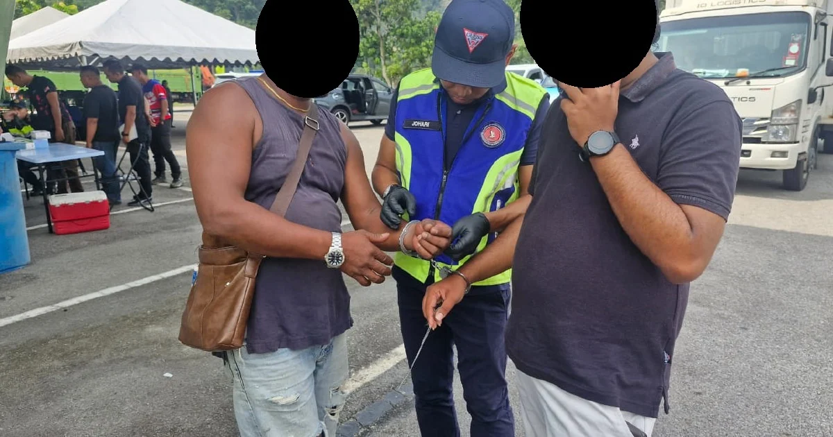 Timber Lorry Driver Arrested After Testing Positive for Methamphetamine and Cannabis at Toll Plaza