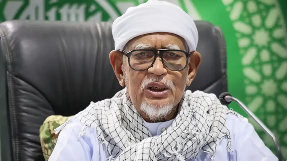 PAS chief Hadi rejects speculation that party split with Bersatu serves Perikatan Nasional's campaign strategy