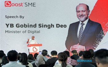 Malaysia's Digital Economy Poised to Reach 30% of GDP by 2030, Driven by AI and SME Initiatives