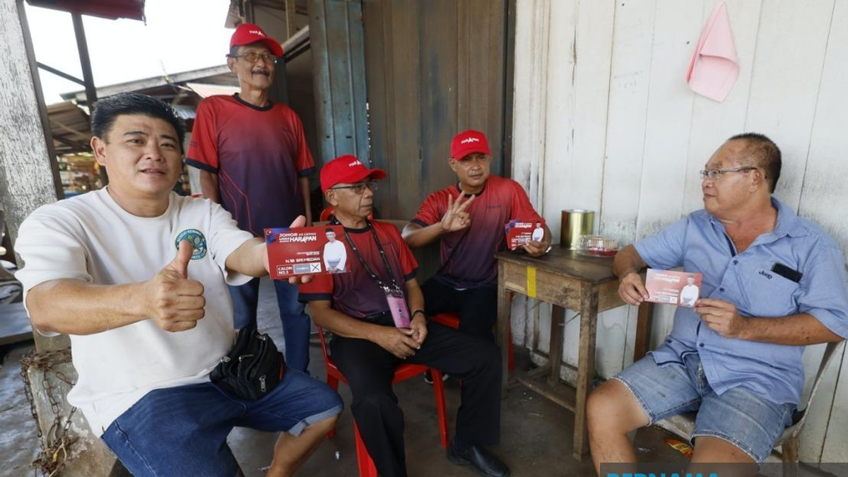 PH's Hishamudin Pledges People-First Agenda for Sri Medan in Johor Contest