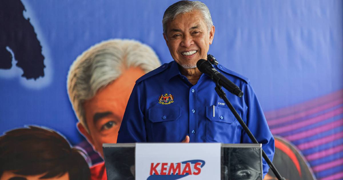 Zahid Signals Strong BN-PH Alliance Despite Johor Campaign Heat