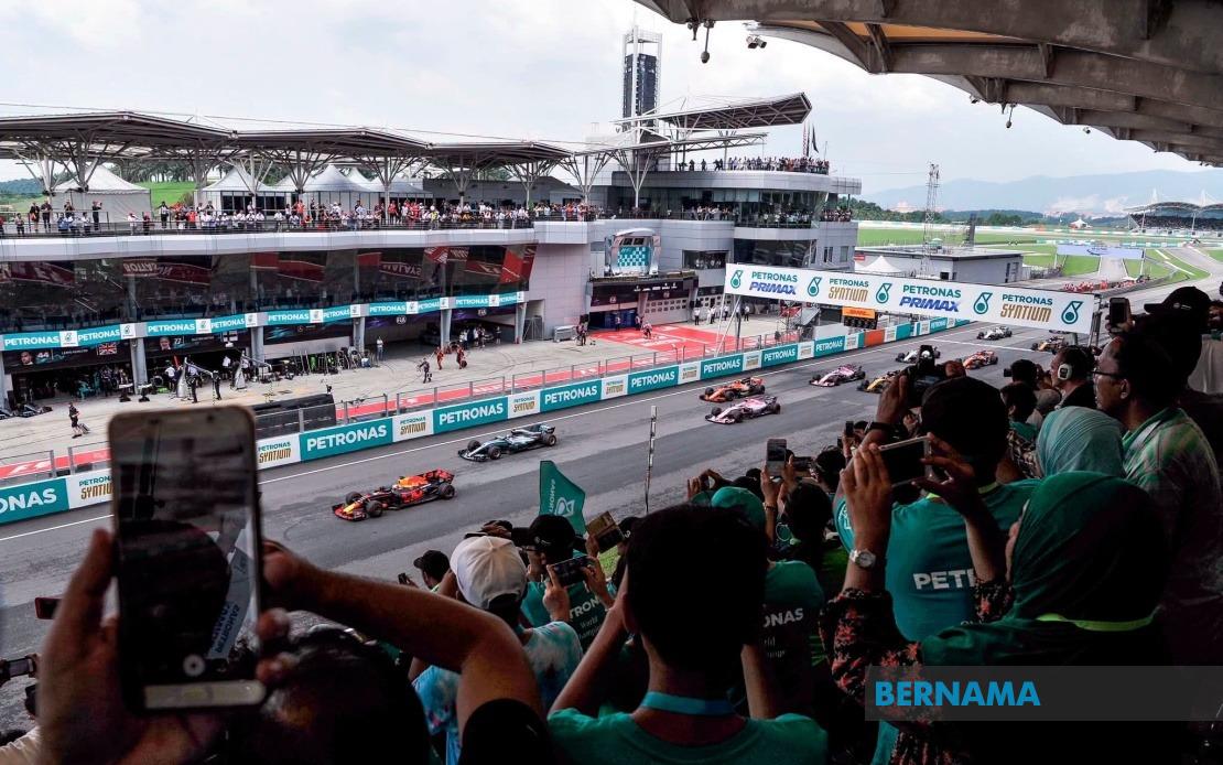 PM Anwar Unveils Affordable F1 Tickets for Malaysians as Bahrain Grand Prix Returns to Sepang