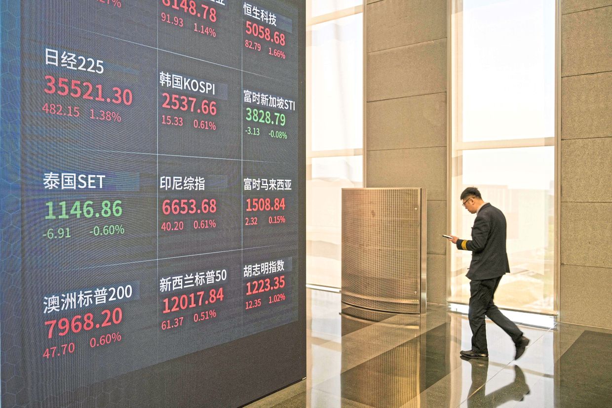 China's Property Reform Hammers Developer Stocks as Presale Funding Model Unravels