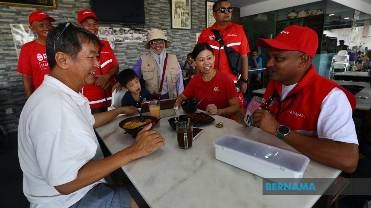 Guna Balakrishnan Accelerates Layang-Layang Campaign With Five Days to Johor Polls