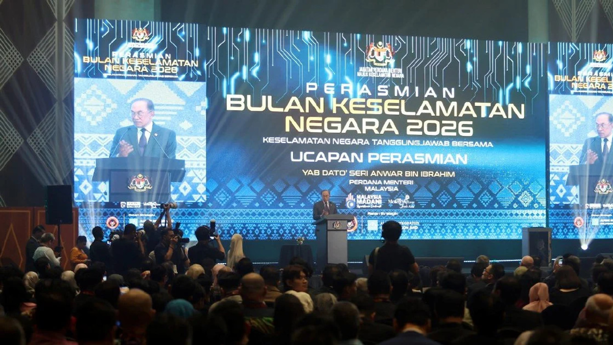 Anwar Cautions Against Racial Divisions as Johor Election Approaches