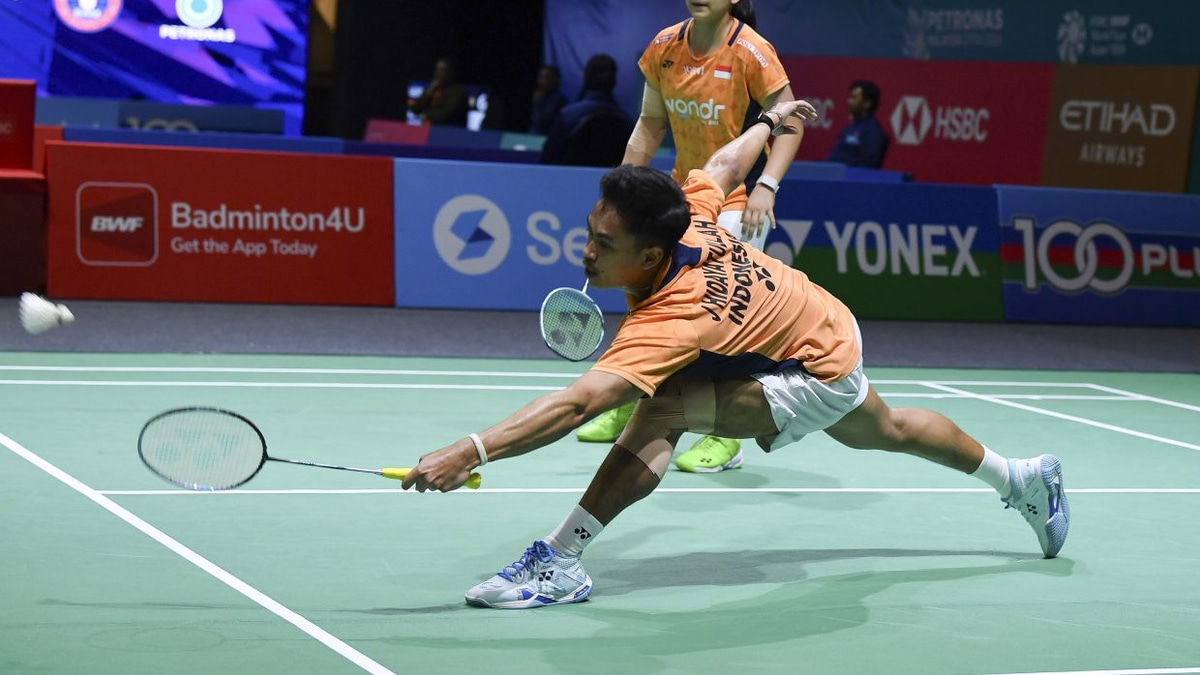 Indonesian badminton pairs withdraw from World Championships as match-fixing investigation deepens