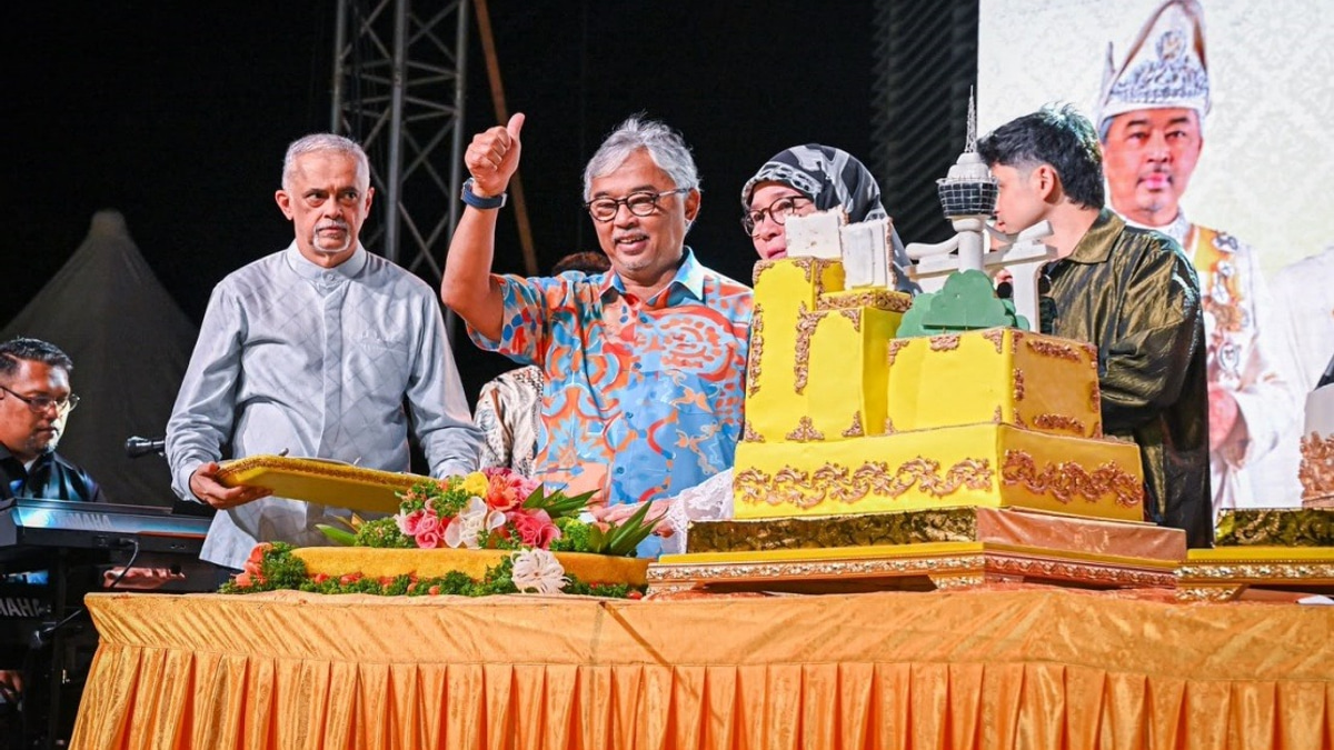 Sultan of Pahang Opens Kuantan 188 Festival Celebrating Royal Birthdays