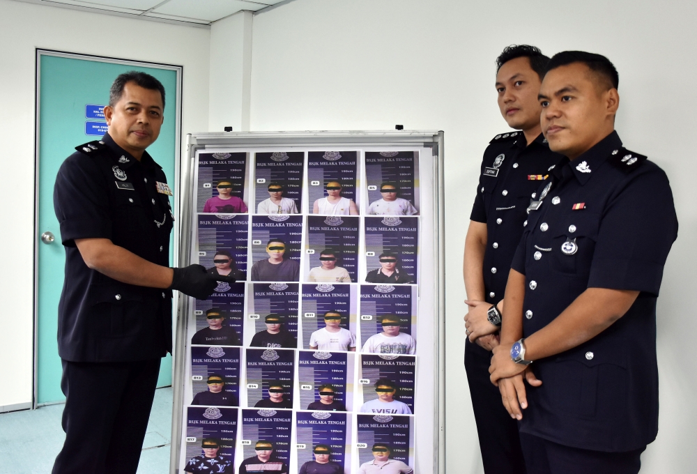 Police Dismantle Fraudulent Investment Syndicate Operating from Melaka, Arrest 21 Chinese Nationals