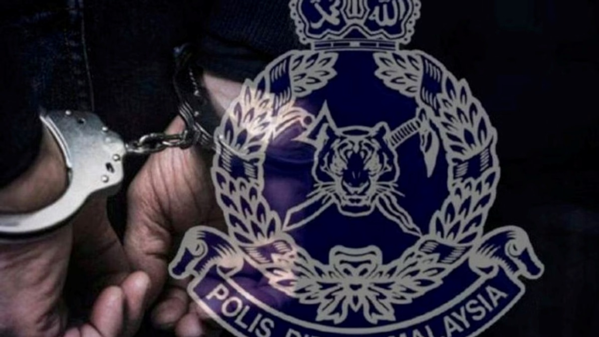 14-Year-Old Girl Held After Allegedly Wounding Classmate With Kerambit at Shah Alam School