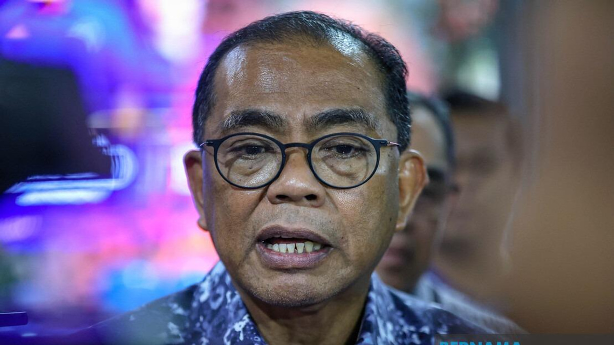 Malaysia to Overhaul Military Career System, Boost Defence Spending in 2027 Budget