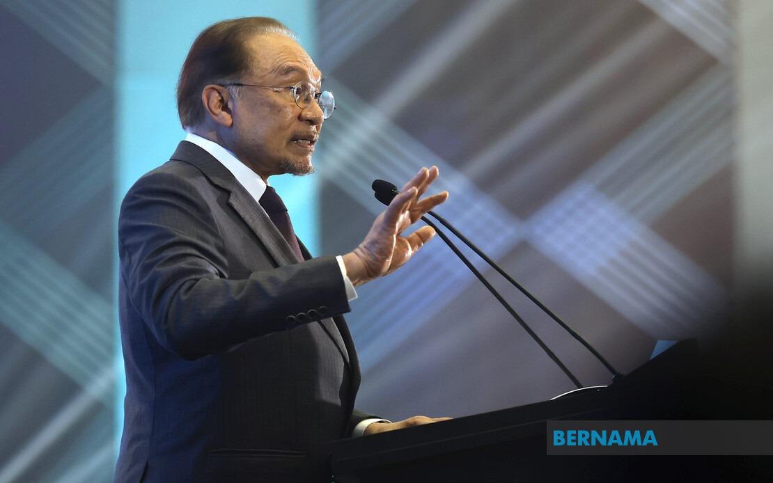 Malaysia Must Adopt Whole-of-Nation Security Strategy, Says PM Anwar