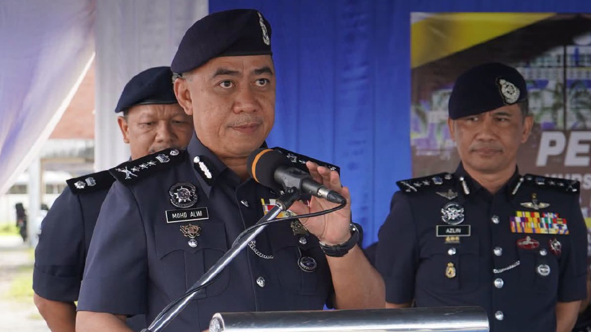 Police dismantle online scam operation, arrest 18 Chinese nationals in Ipoh raids