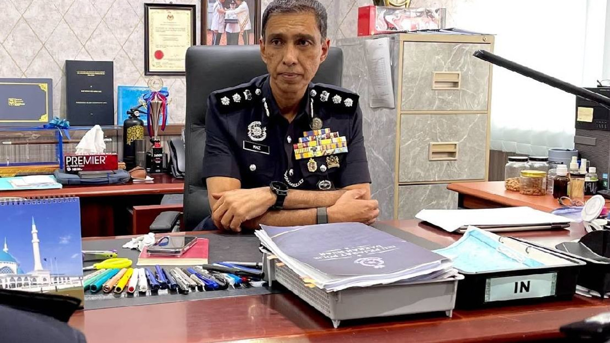 Mother and Daughter Killed in Two-Vehicle Collision Near Muar