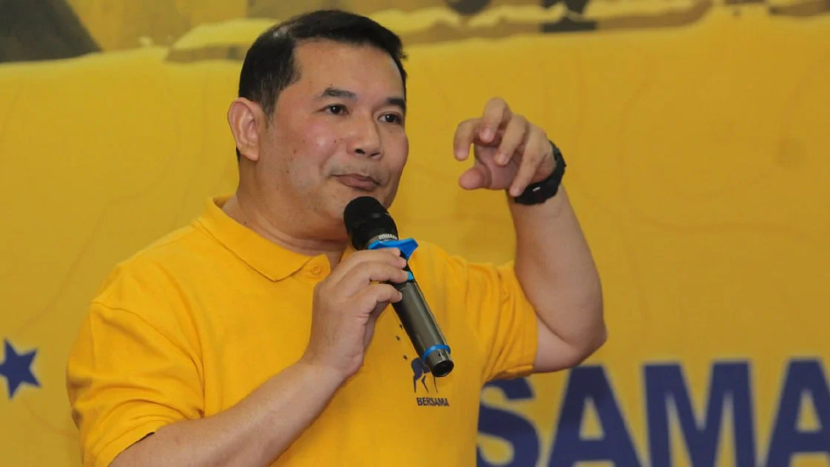 Rafizi confirms overtures from Pakatan Harapan and Umno leaders seeking to join Bersama