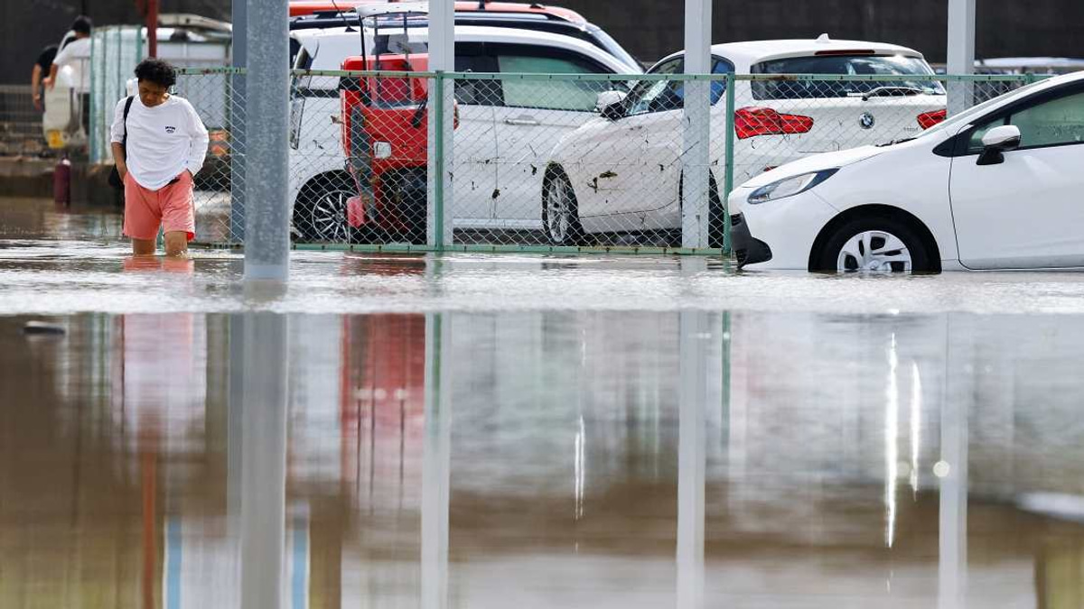 Malaysian Embassy Urges Citizens in Japan to Avoid Travel as Chiba Flooding Wreaks Havoc