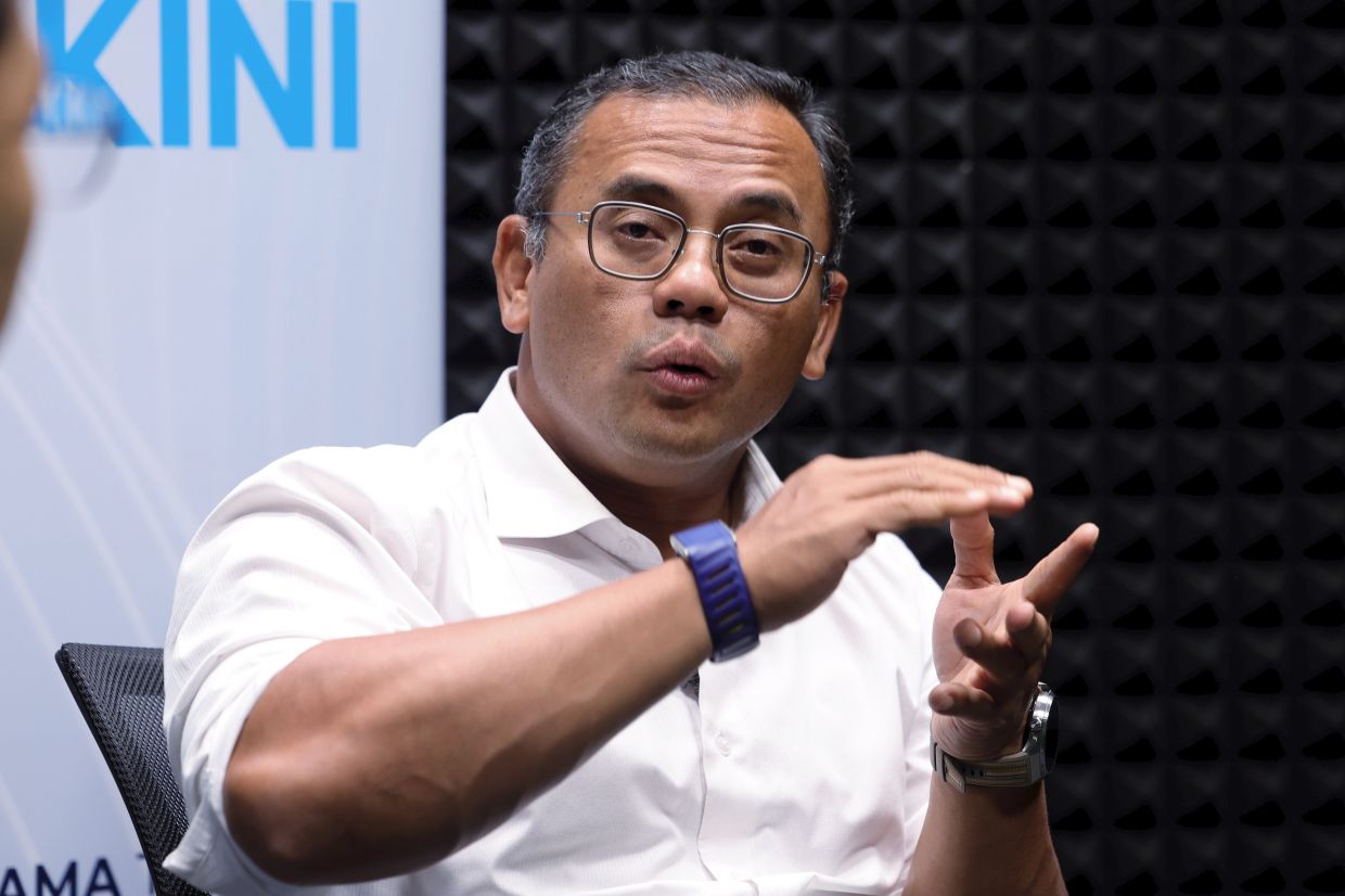 Selangor Must Balance Public Safety with Animal Welfare in Stray Dog Operations, Says MB Amirudin