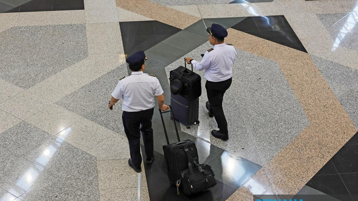 Lee Calls for KLIA Security Review After Malaysian Pilot's Drug Arrest in Jakarta