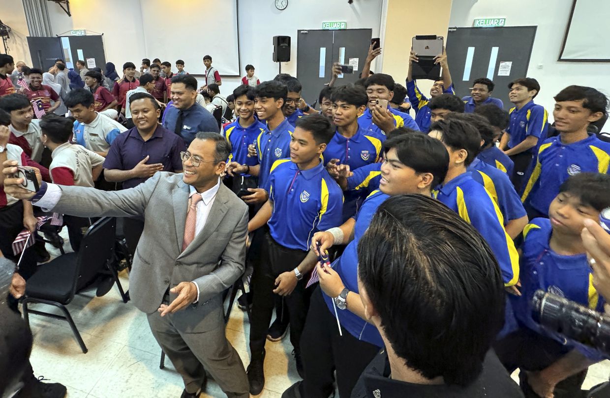 Selangor Eyes Rail Transport as High-Value Growth Industry with Focus on Local Talent Development