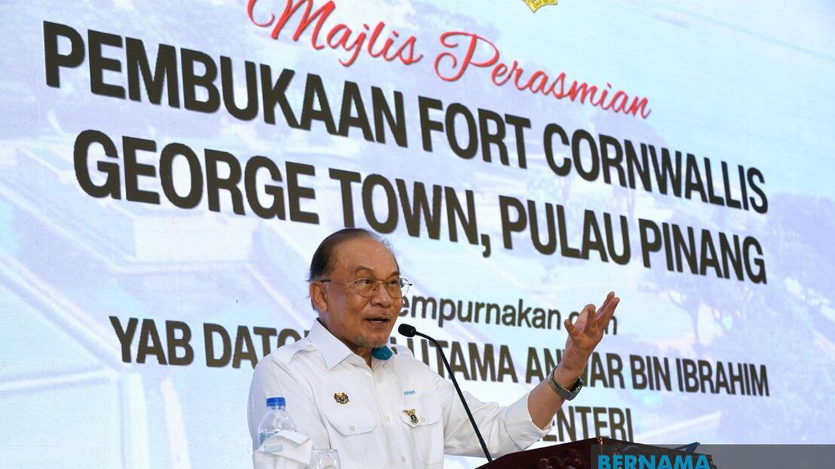 Historical Sites Must Educate, Not Just Entertain, Says PM Anwar