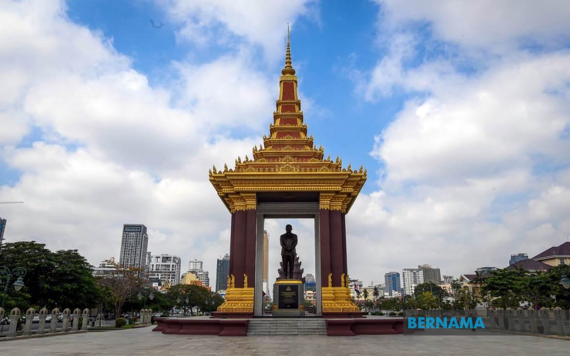 Southeast Asian Nations Chart Development Paths: China Deepens Cambodia Ties, Indonesia Targets Green Transport, Myanmar Explores Blue Economy
