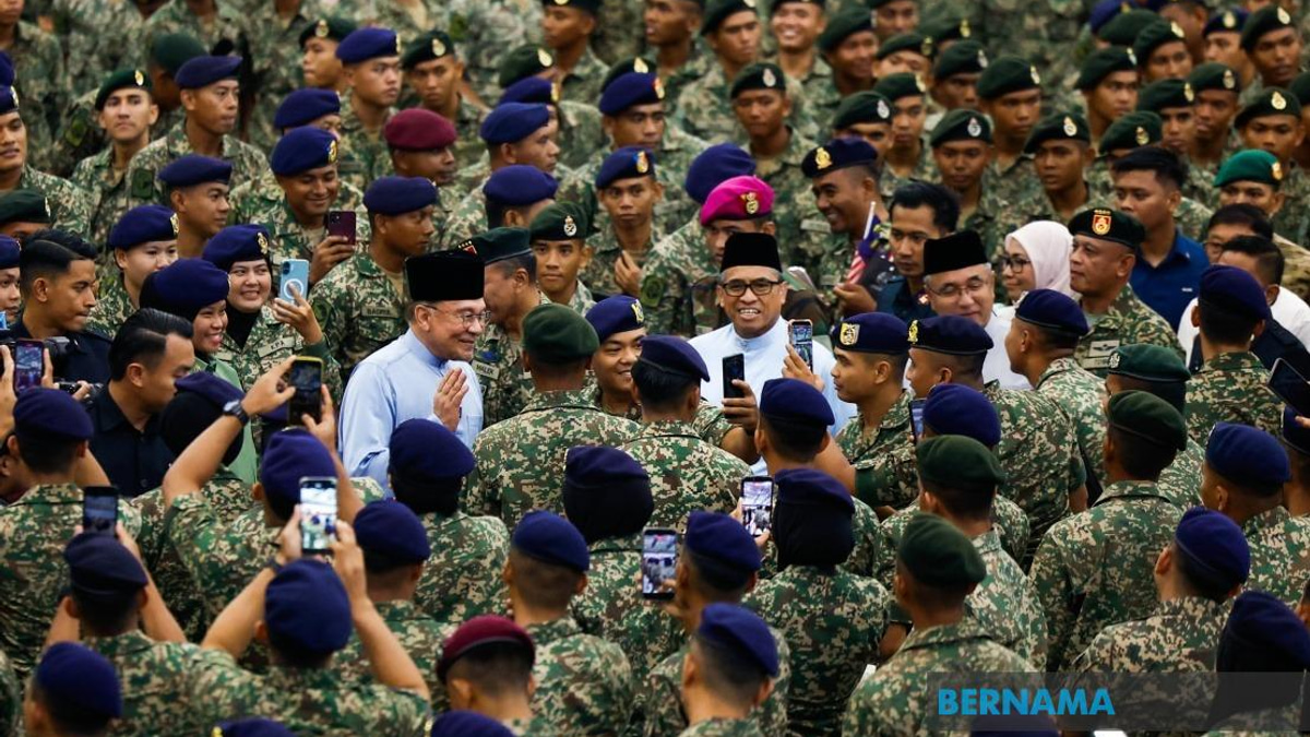 TH RCI Report Delayed to Protect Confidence, Says Anwar; Government Now Prepared to Release