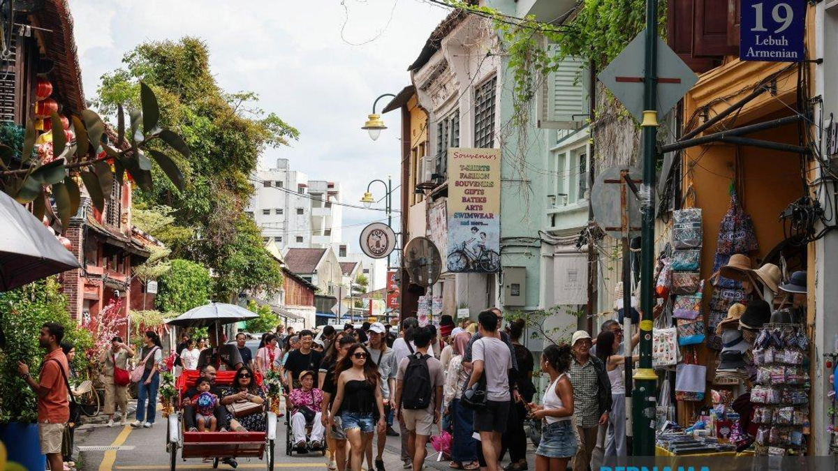 Penang Orders Heritage Building Safety Audit After Armenian Street Collapse Injures Tourists