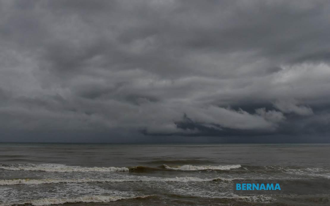 MetMalaysia Issues Severe Weather Alert for Multiple States Through Evening