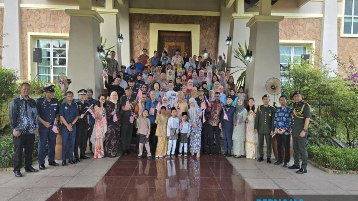 Malaysians in Singapore Act as Unofficial Ambassadors, Says High Commissioner