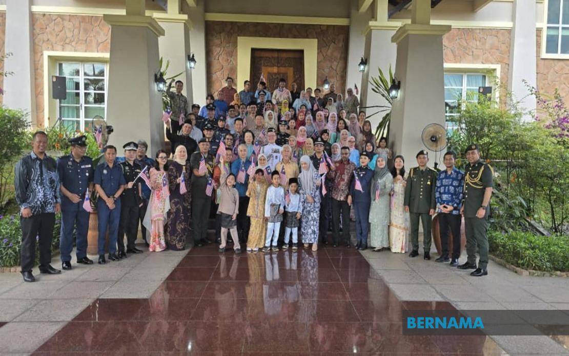 Malaysians in Singapore Act as Unofficial Ambassadors, Says High Commissioner