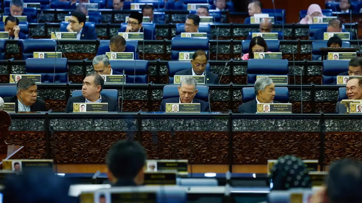 Parliament Need Not Dissolve If DAP Exits Government, Says PKR Deputy Chief