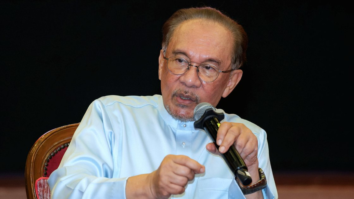 PAS Criticises Anwar's Taiwan Stance, Advocates Diplomatic Approach