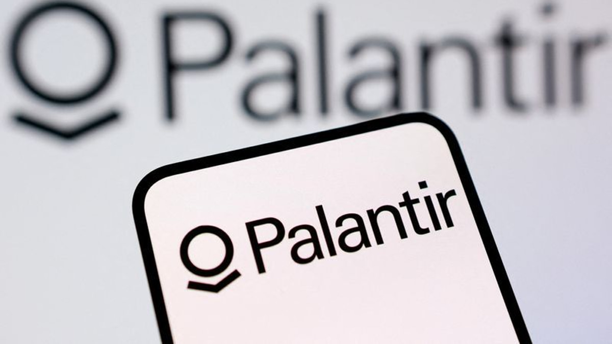 Palantir raises full-year revenue forecast as AI analytics demand surges globally