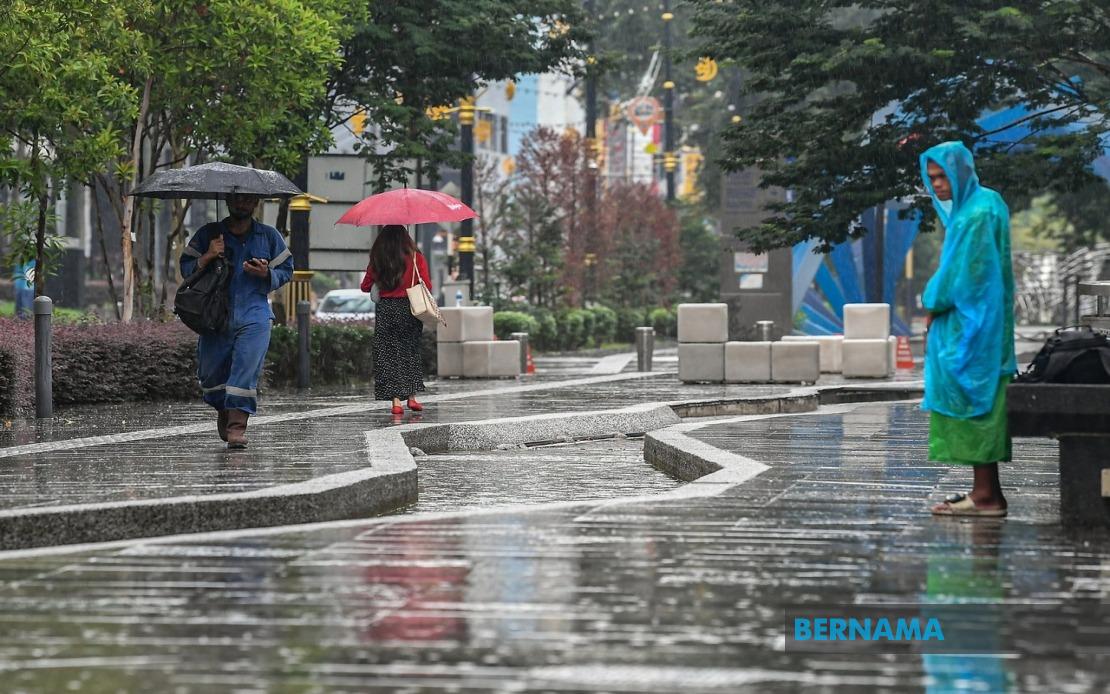 Johor Election Nomination Day Faces Wet Weather Challenge Across Seven Districts