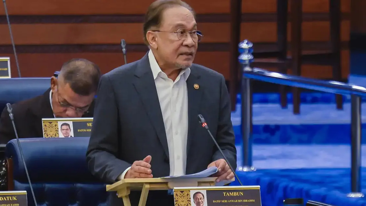 Federal Government Won't Cover States' Budget Overruns, Anwar Warns