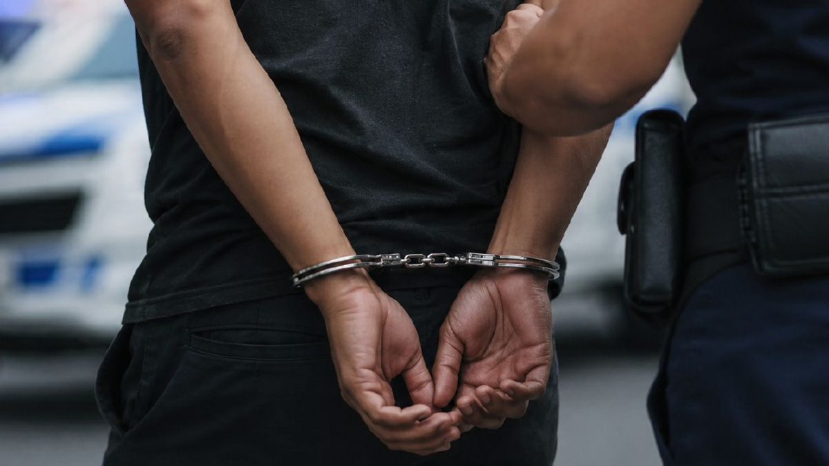 Twelve Malaysian Police Officers Arrested in RM2 Million Extortion Scheme Involving Chinese National