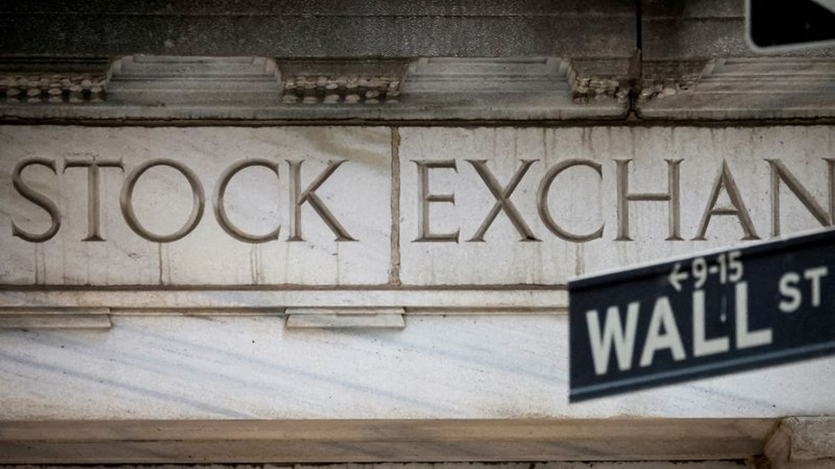 Wall Street's AI Frenzy Spawns New ETF Race as Managers Chase 'MANGOS' Trend