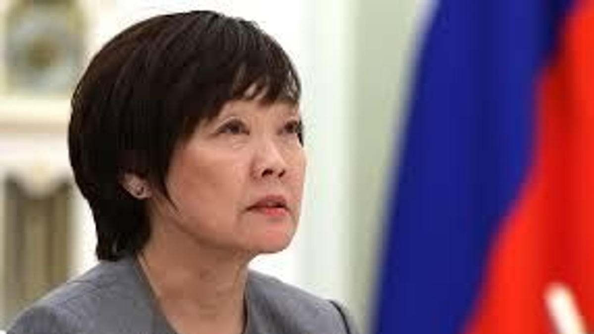 Akie Abe Speaks on Her Husband's Unsolved Murder, Attends Killer's Trial