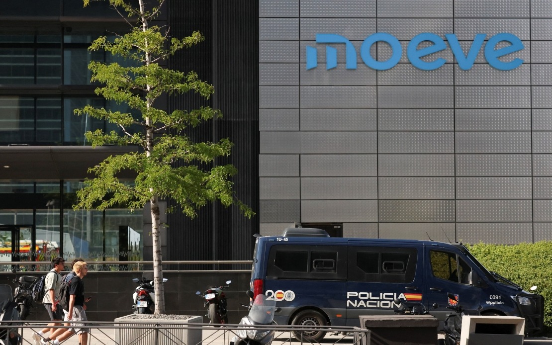 Fire Breaks Out at Madrid's Torre Moeve, Spain's Second-Tallest Building