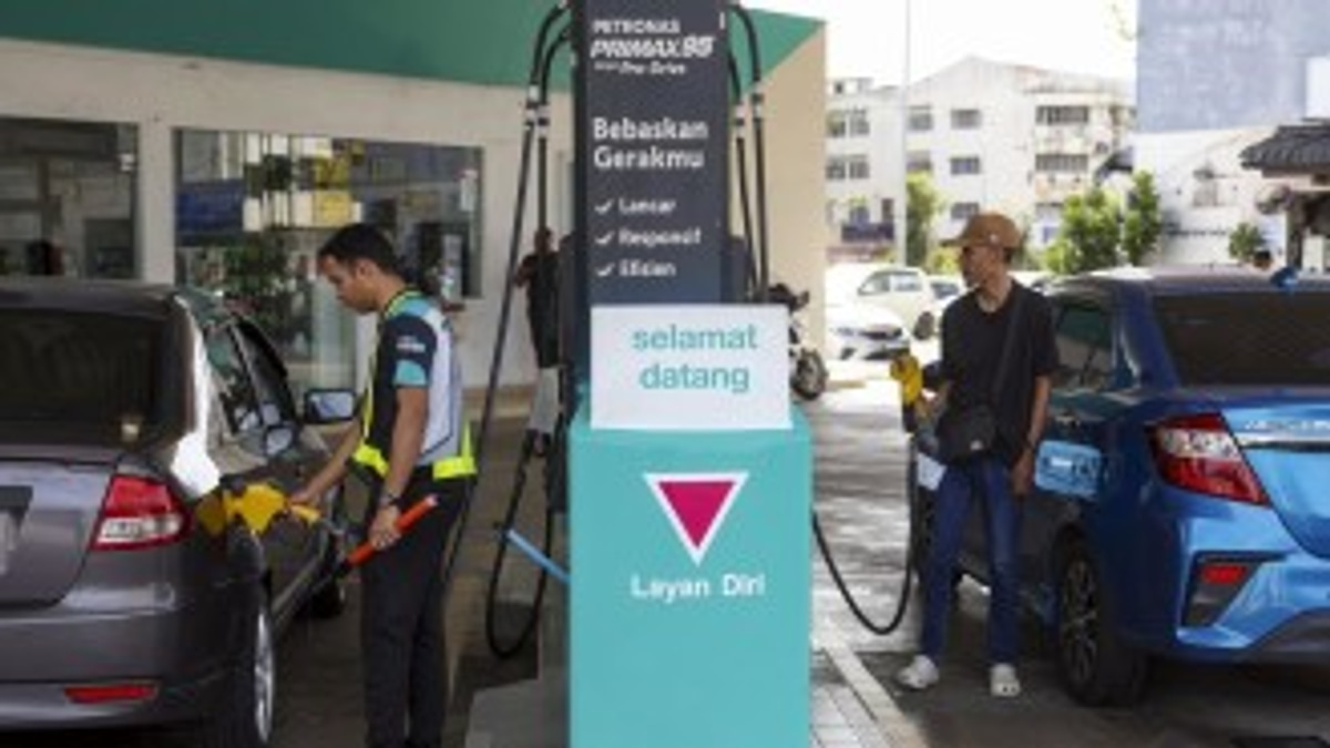 Petronas Fuel Supply Stable Through August, Government Task Force Monitors Energy Security