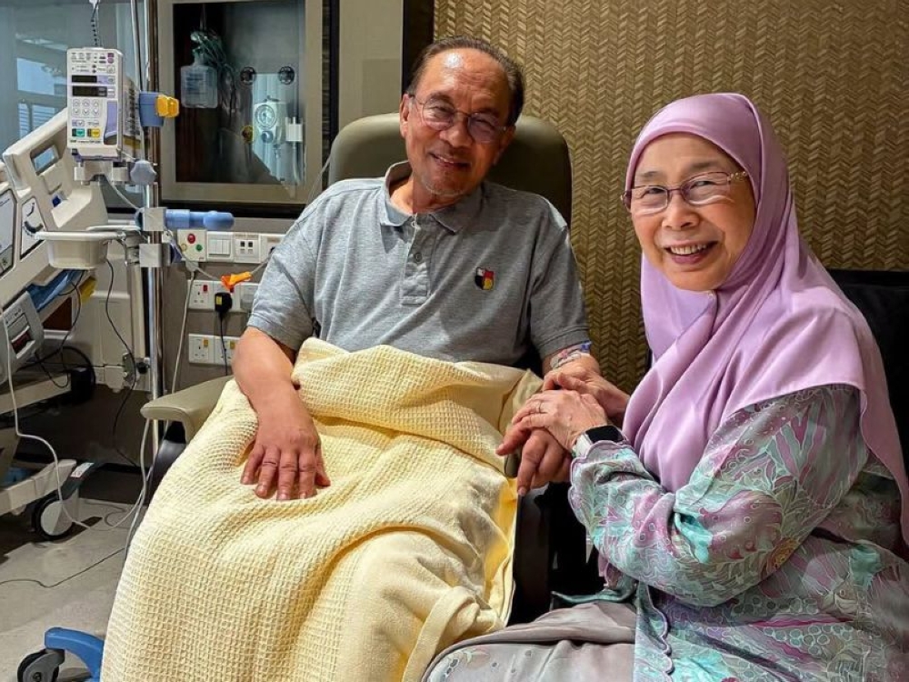 Prime Minister Anwar Ibrahim Set to Leave Hospital Following Hernia Surgery