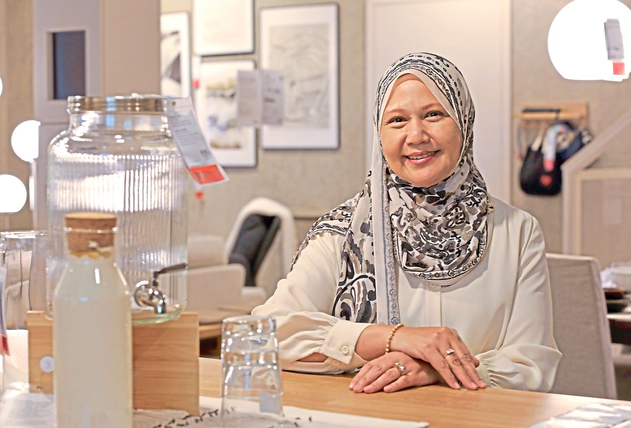 Building Careers, Not Just Jobs: Why Malaysian Workers Choose Long-Term Commitment