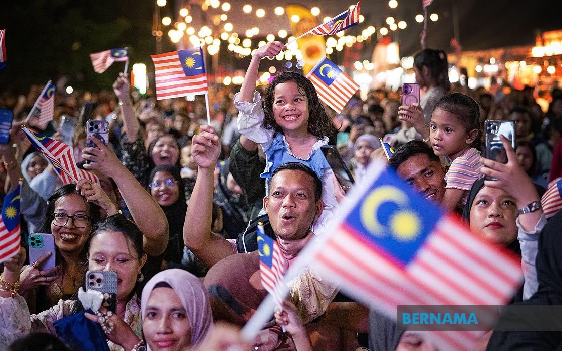 Malaysia Celebrates 69th National Day Eve with Patriotic Fervour Across the Nation